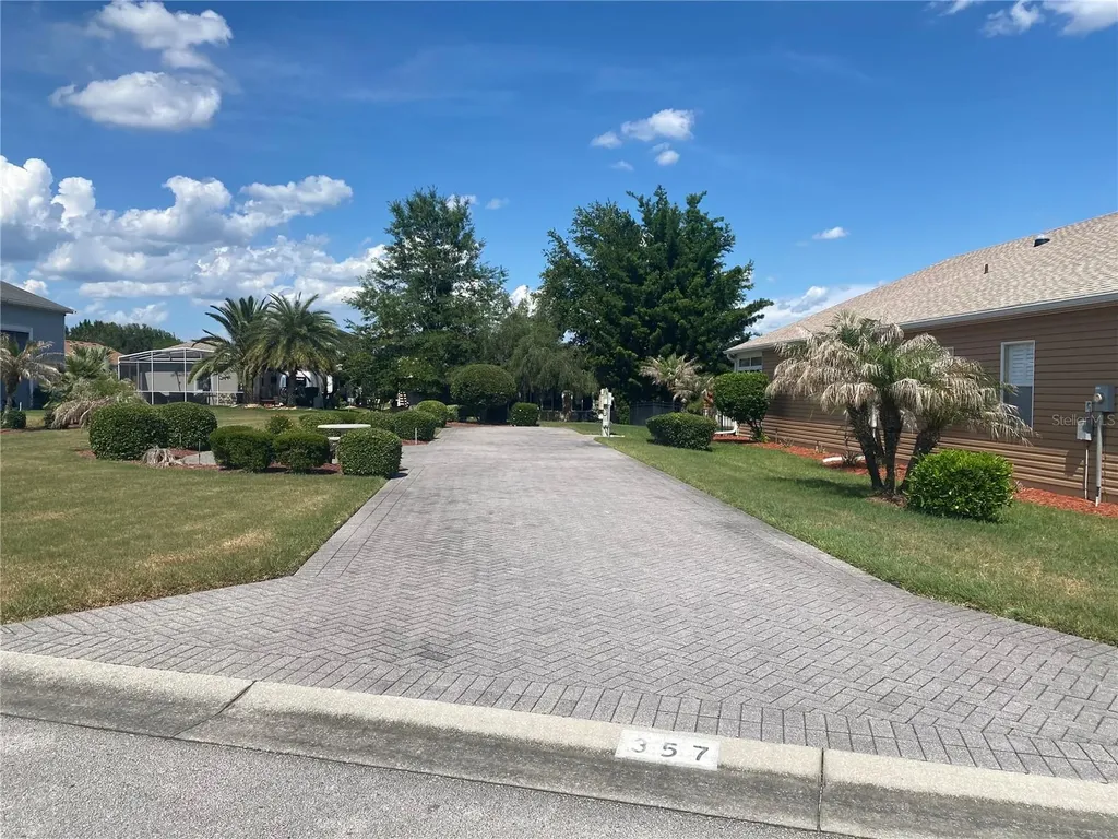357 Travelers Drive Polk City FL 33868