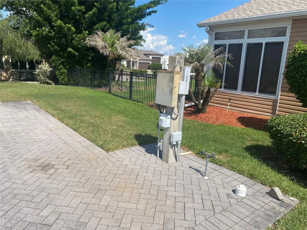 357 Travelers Drive Polk City FL 33868