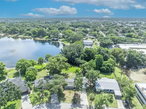 1009 Lake Bell Drive Winter Park FL 32789