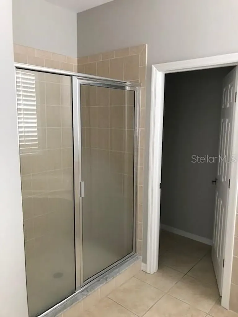 18044 Java Isle Drive Tampa FL 33647