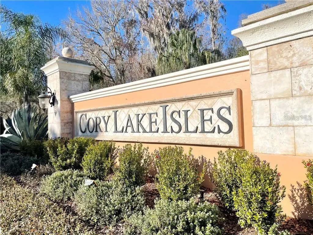 18044 Java Isle Drive Tampa FL 33647