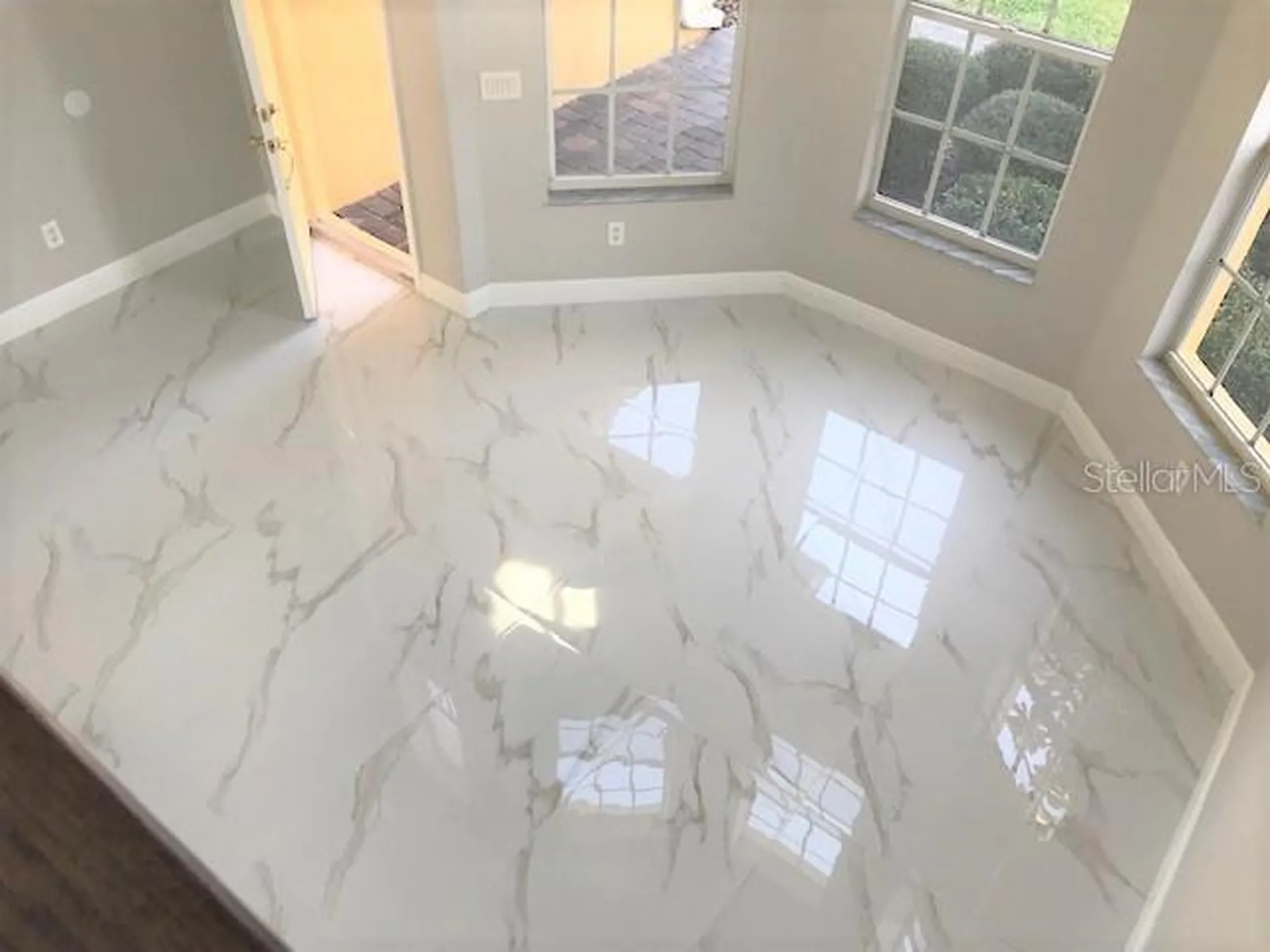 18044 Java Isle Drive Tampa FL 33647