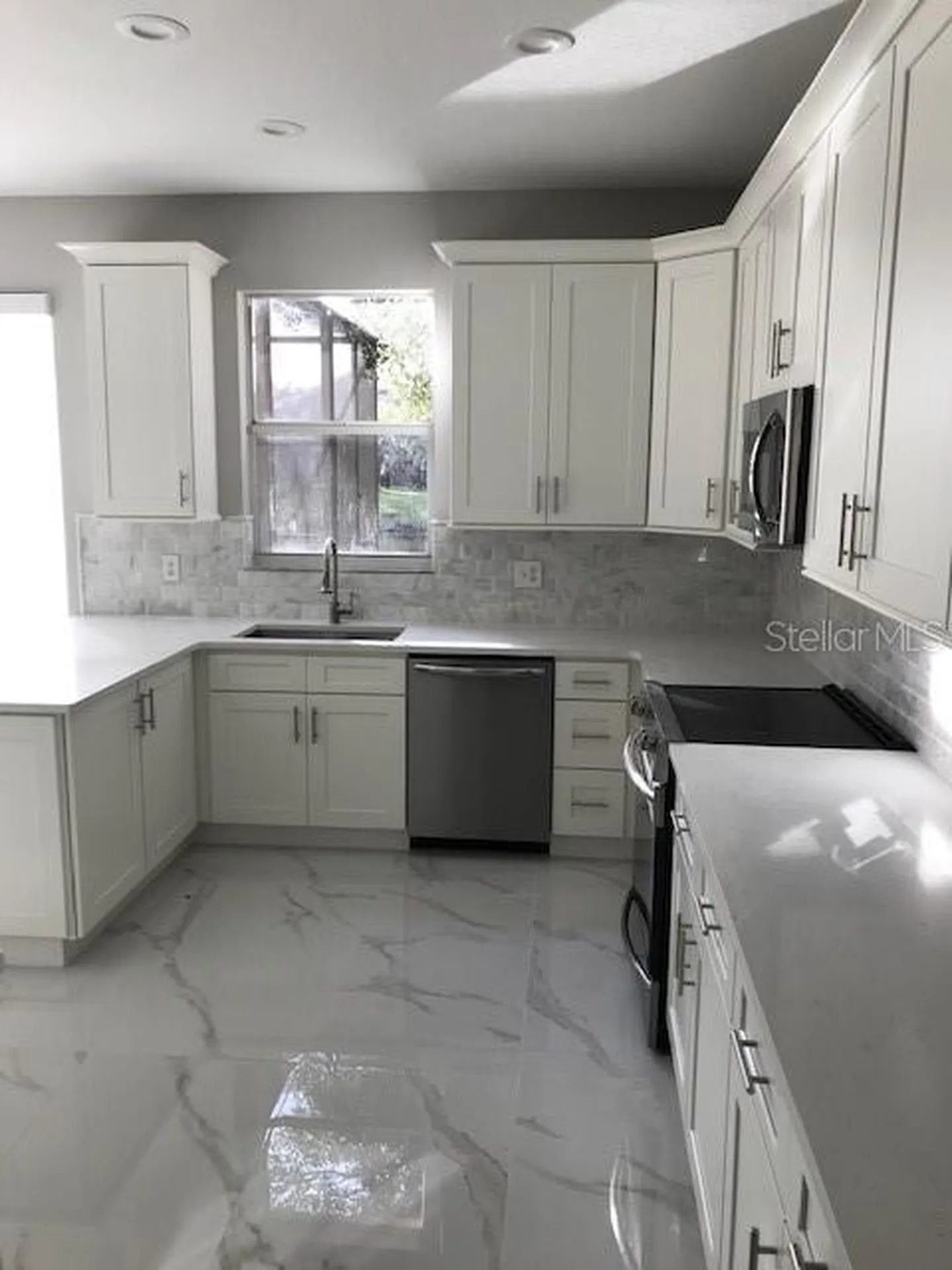 18044 Java Isle Drive Tampa FL 33647