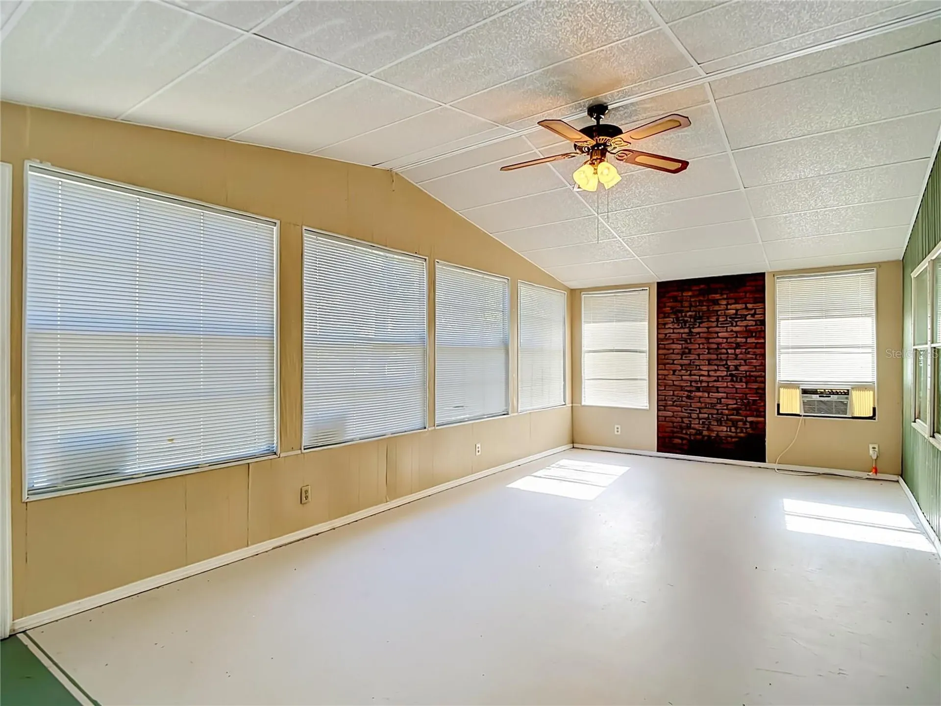 36912 Conley Street Zephyrhills FL 33541