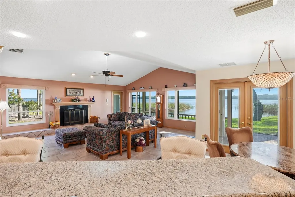 3493 Shoreline Circle Palm Harbor FL 34684
