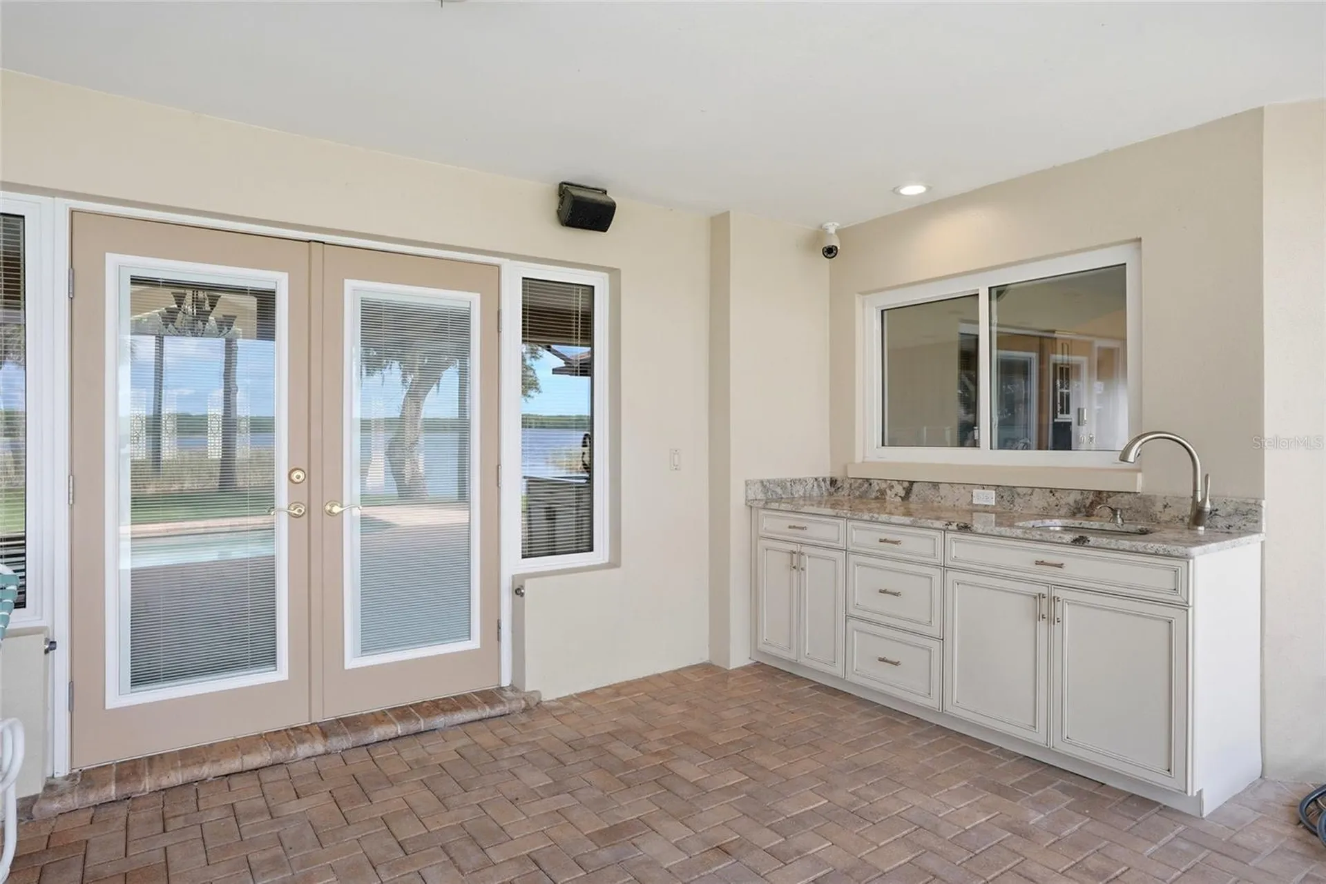 3493 Shoreline Circle Palm Harbor FL 34684