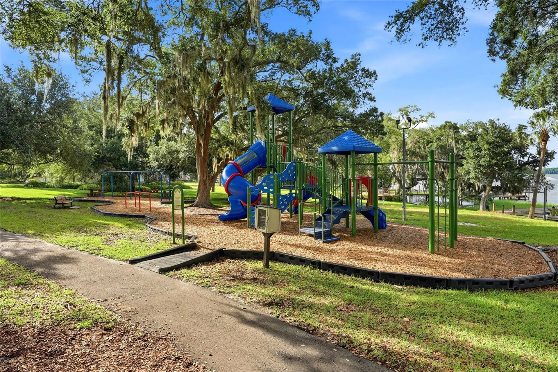 3493 Shoreline Circle Palm Harbor FL 34684