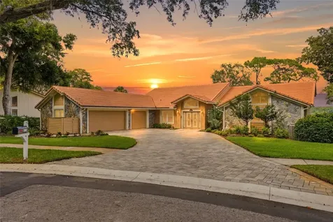 3493 Shoreline Circle Palm Harbor FL 34684