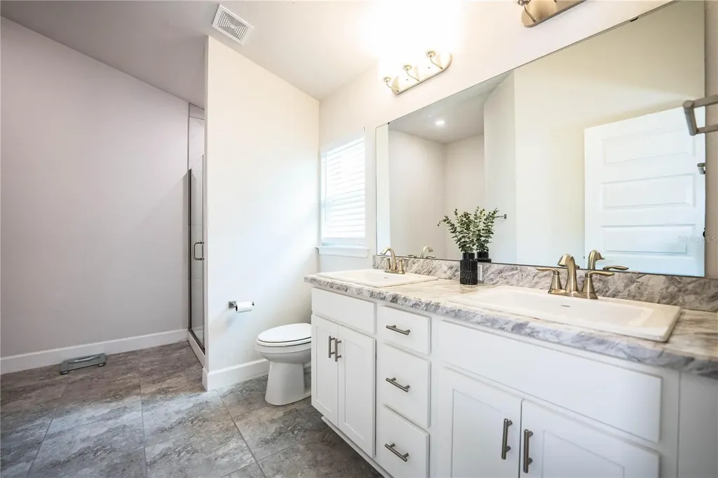 292 Krenson Bay Loop Winter Haven FL 33881