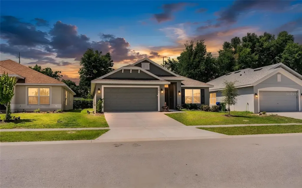 292 Krenson Bay Loop Winter Haven FL 33881