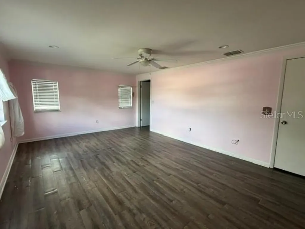 830 N 8th Street Eagle Lake FL 33839