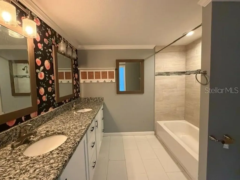 830 N 8th Street Eagle Lake FL 33839
