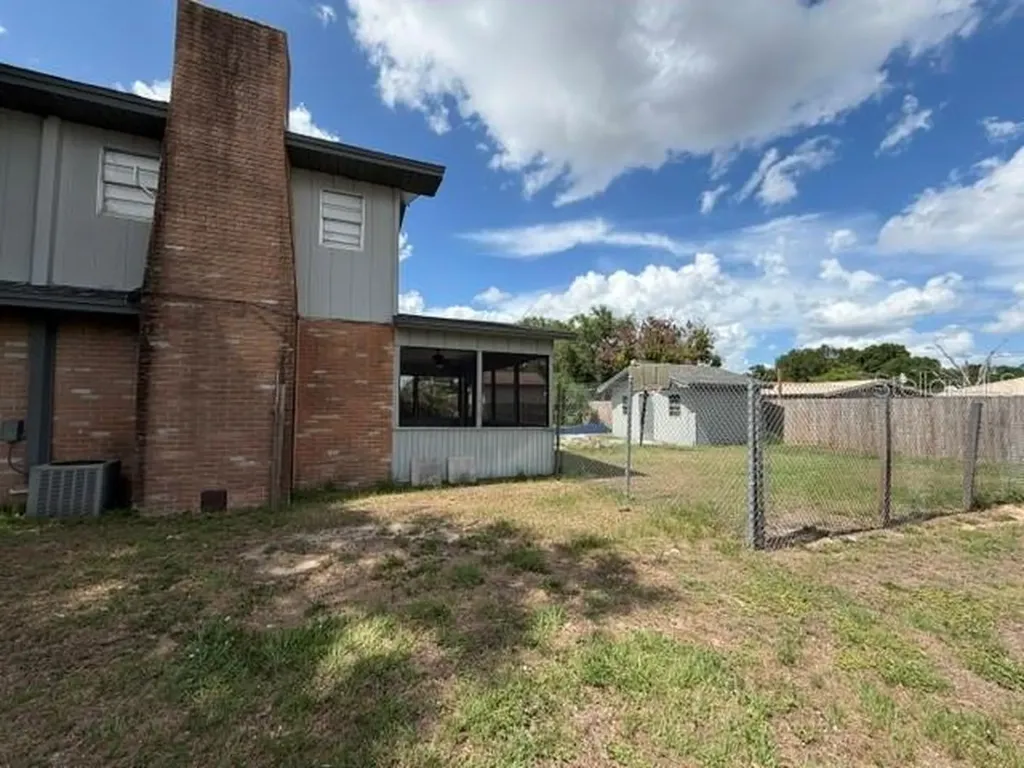 830 N 8th Street Eagle Lake FL 33839