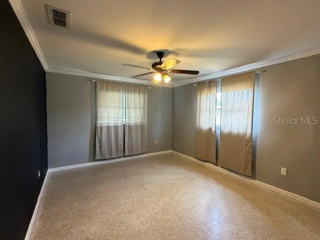 830 N 8th Street Eagle Lake FL 33839