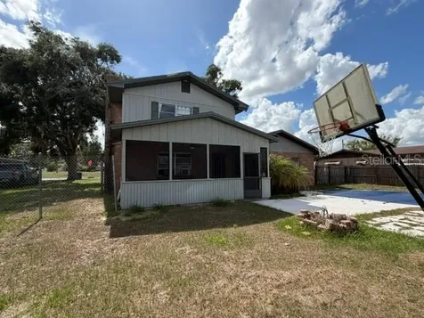 830 N 8th Street Eagle Lake FL 33839