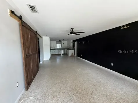 830 N 8th Street Eagle Lake FL 33839