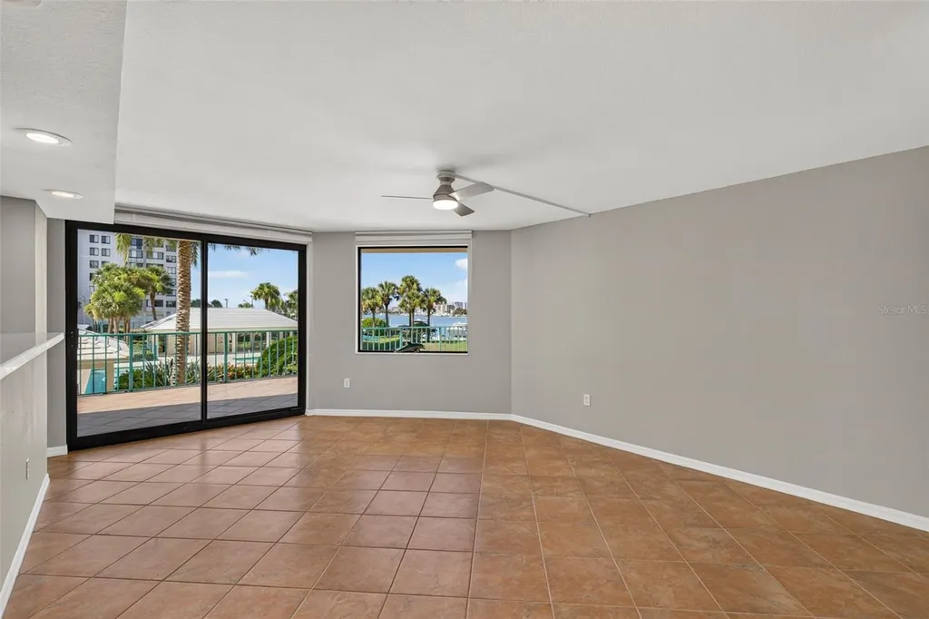 670 Island Way Clearwater Beach FL 33767