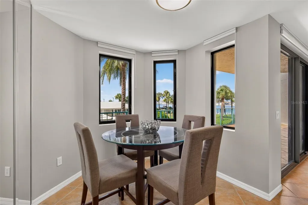 670 Island Way Clearwater Beach FL 33767