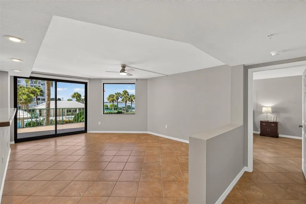 670 Island Way Clearwater Beach FL 33767