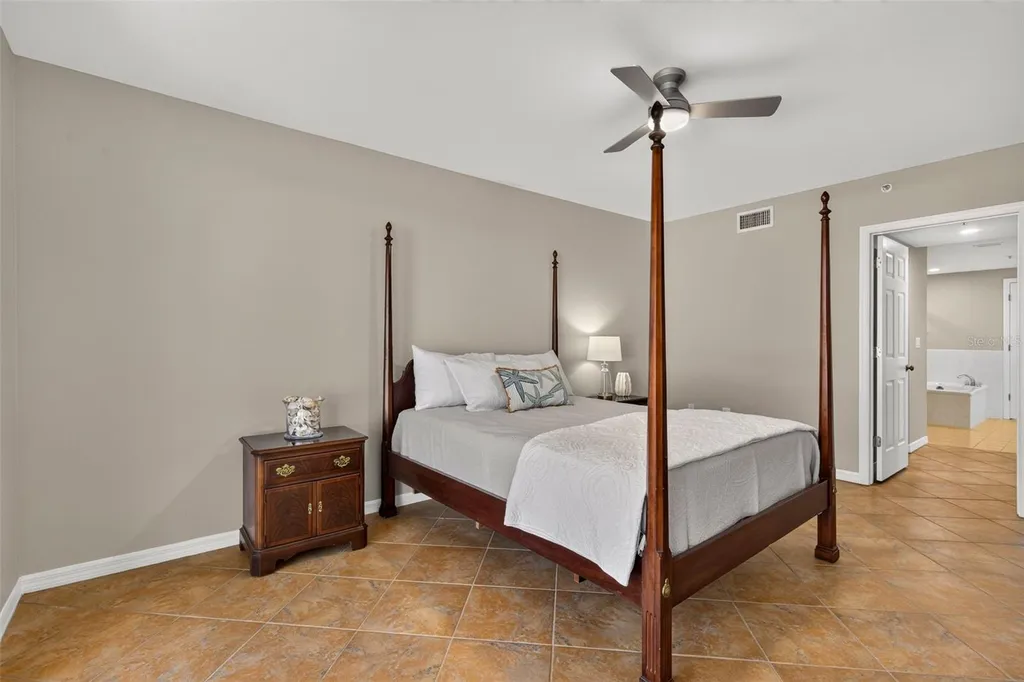 670 Island Way Clearwater Beach FL 33767