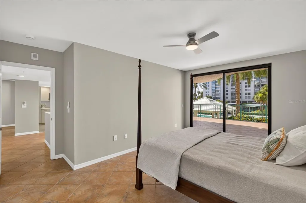 670 Island Way Clearwater Beach FL 33767
