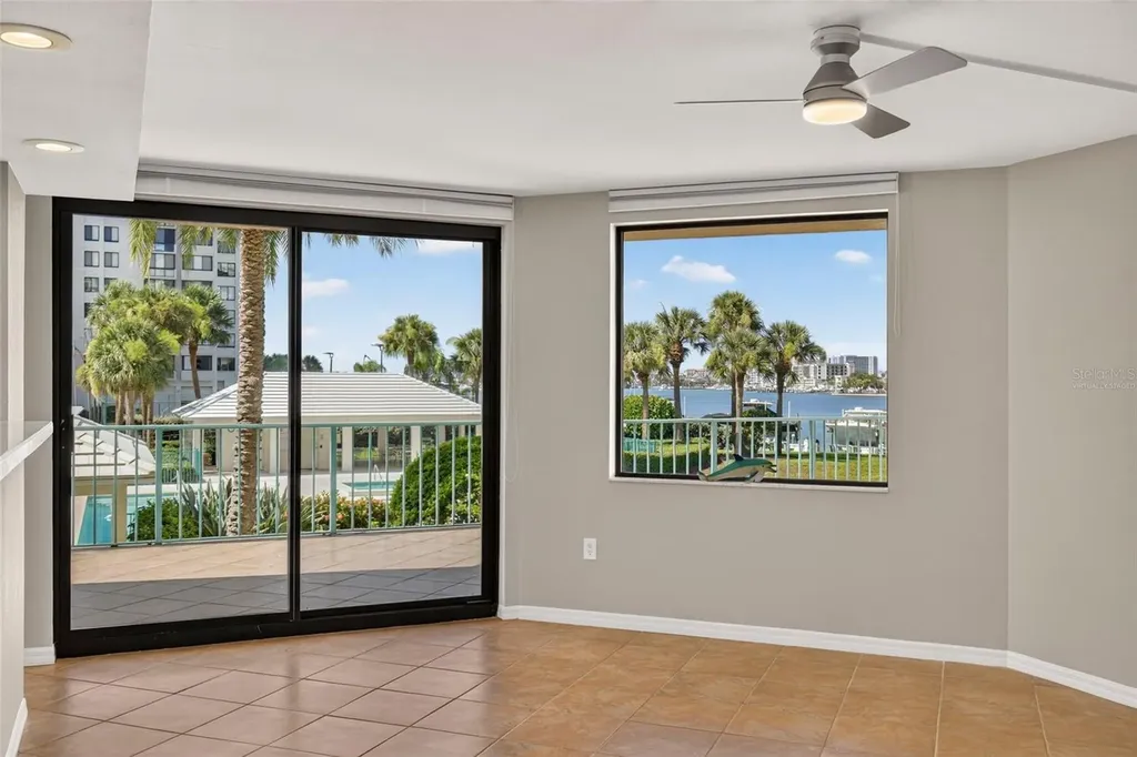 670 Island Way Clearwater Beach FL 33767
