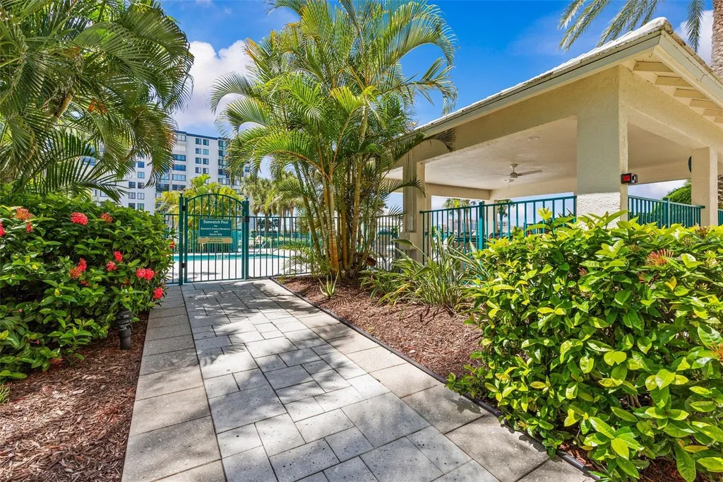 670 Island Way Clearwater Beach FL 33767