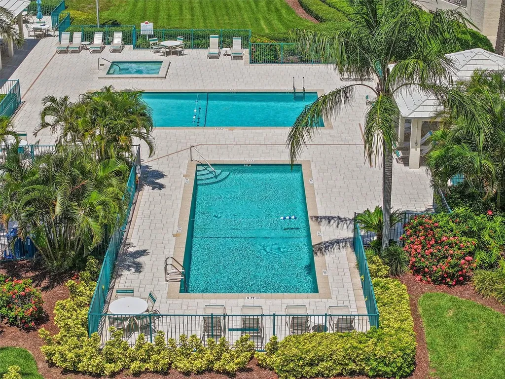 670 Island Way Clearwater Beach FL 33767