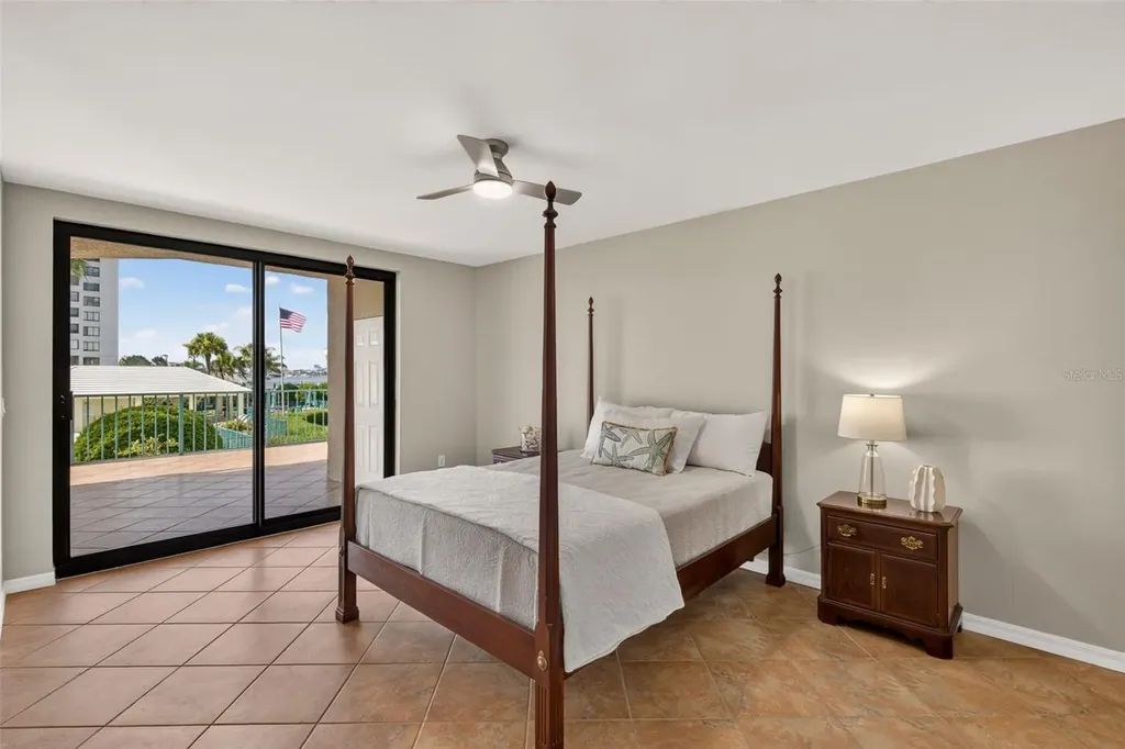 670 Island Way Clearwater Beach FL 33767