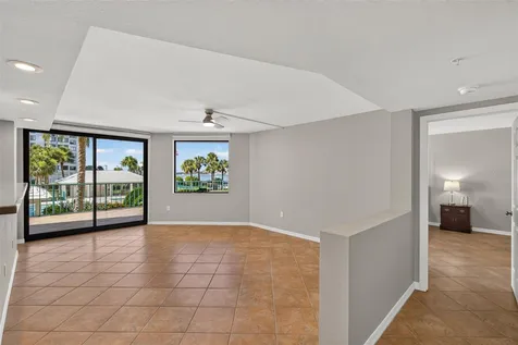 670 Island Way Clearwater Beach FL 33767