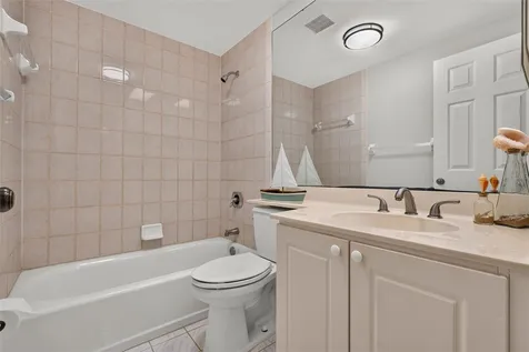 670 Island Way Clearwater Beach FL 33767