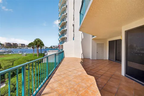 670 Island Way Clearwater Beach FL 33767