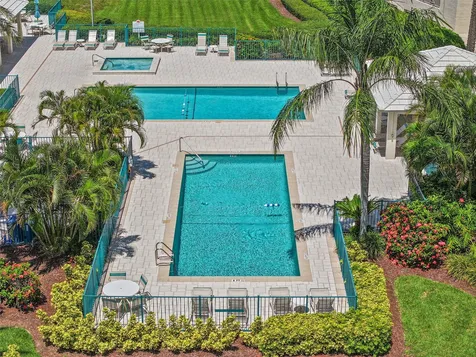 670 Island Way Clearwater Beach FL 33767