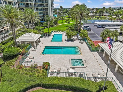 670 Island Way Clearwater Beach FL 33767