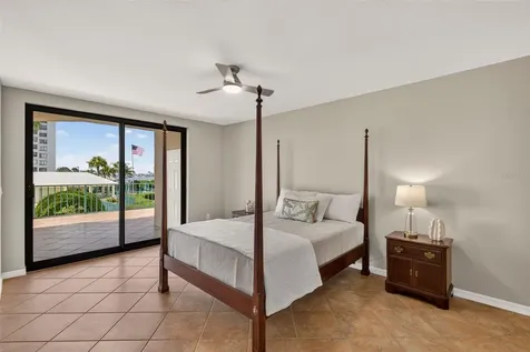 670 Island Way Clearwater Beach FL 33767
