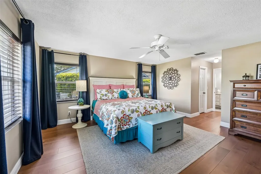 2025 New Bedford Drive Sun City Center FL 33573