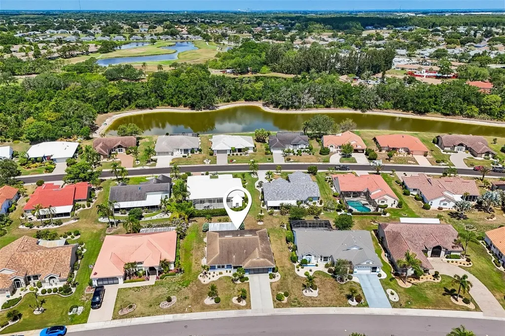 2025 New Bedford Drive Sun City Center FL 33573