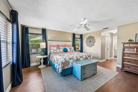 2025 New Bedford Drive Sun City Center FL 33573