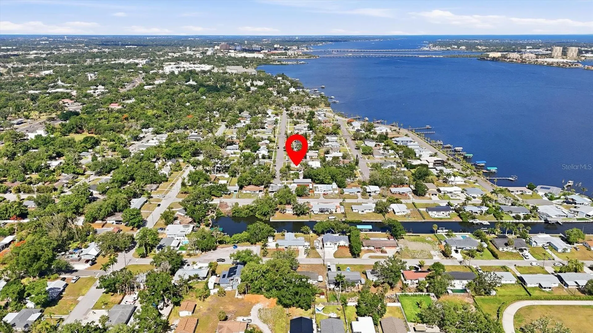 101 20th Street NE Bradenton FL 34208