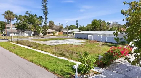 101 20th Street NE Bradenton FL 34208