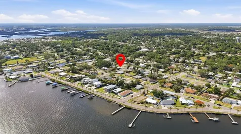 101 20th Street NE Bradenton FL 34208