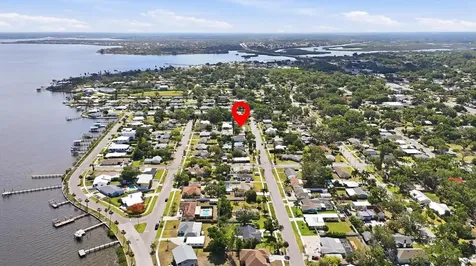 101 20th Street NE Bradenton FL 34208