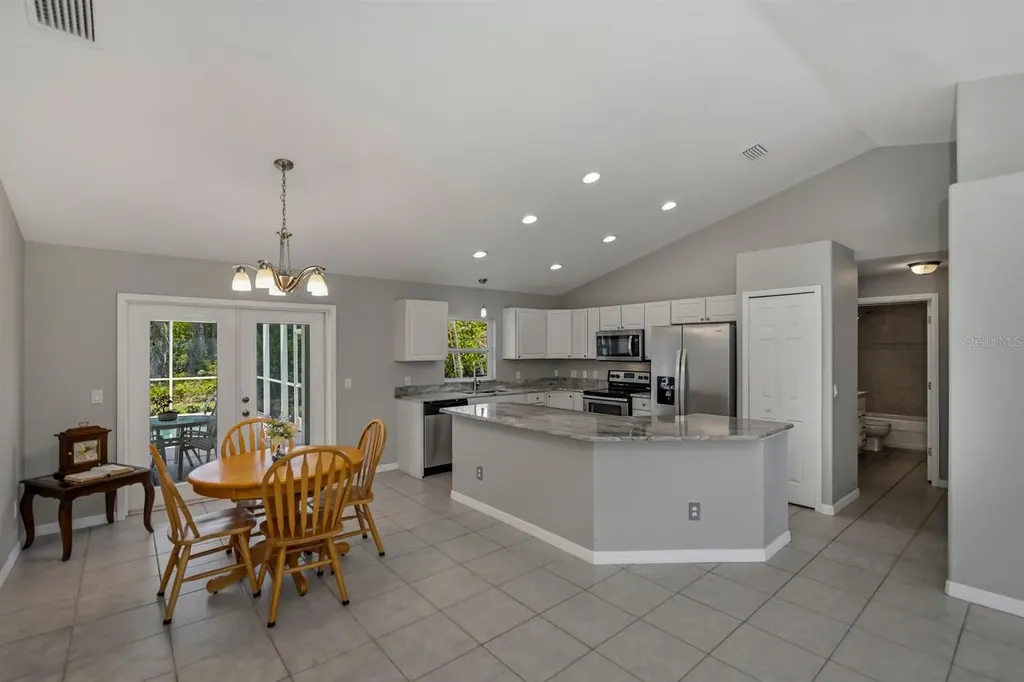18100 Alexander Avenue Port Charlotte FL 33954