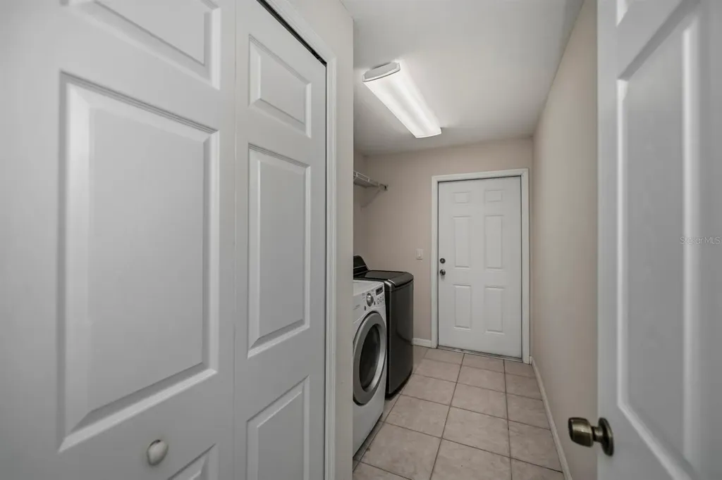 18100 Alexander Avenue Port Charlotte FL 33954