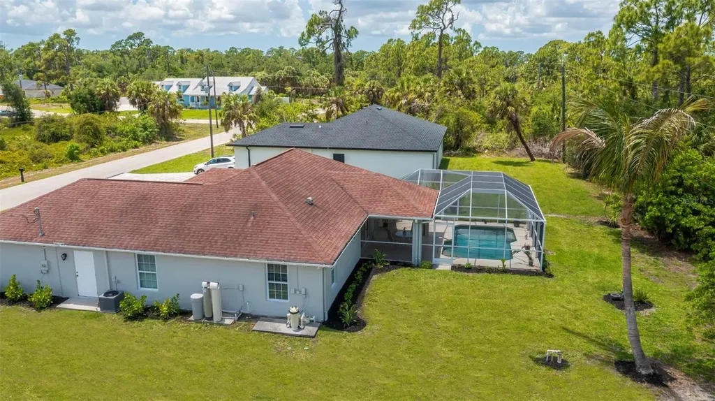 18100 Alexander Avenue Port Charlotte FL 33954
