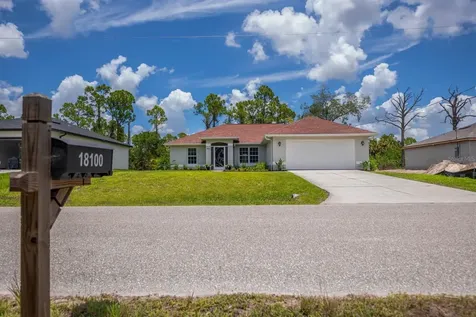 18100 Alexander Avenue Port Charlotte FL 33954