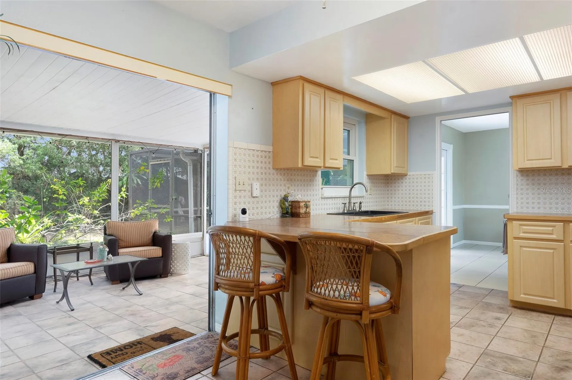 6743 16th Avenue N St Petersburg FL 33710