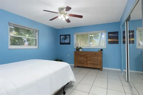 6743 16th Avenue N St Petersburg FL 33710