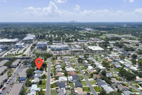 6743 16th Avenue N St Petersburg FL 33710