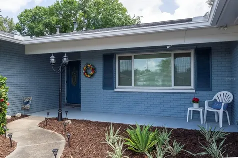 6743 16th Avenue N St Petersburg FL 33710